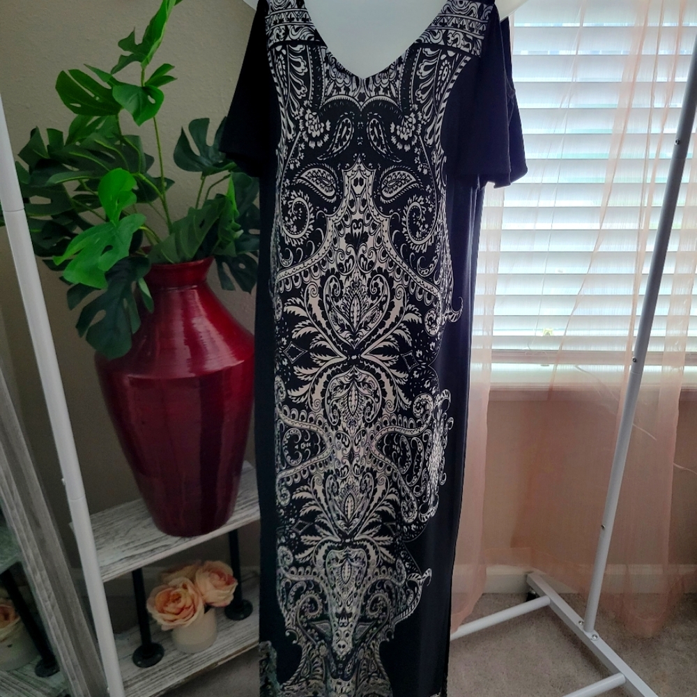 MSK cold shoulder maxi